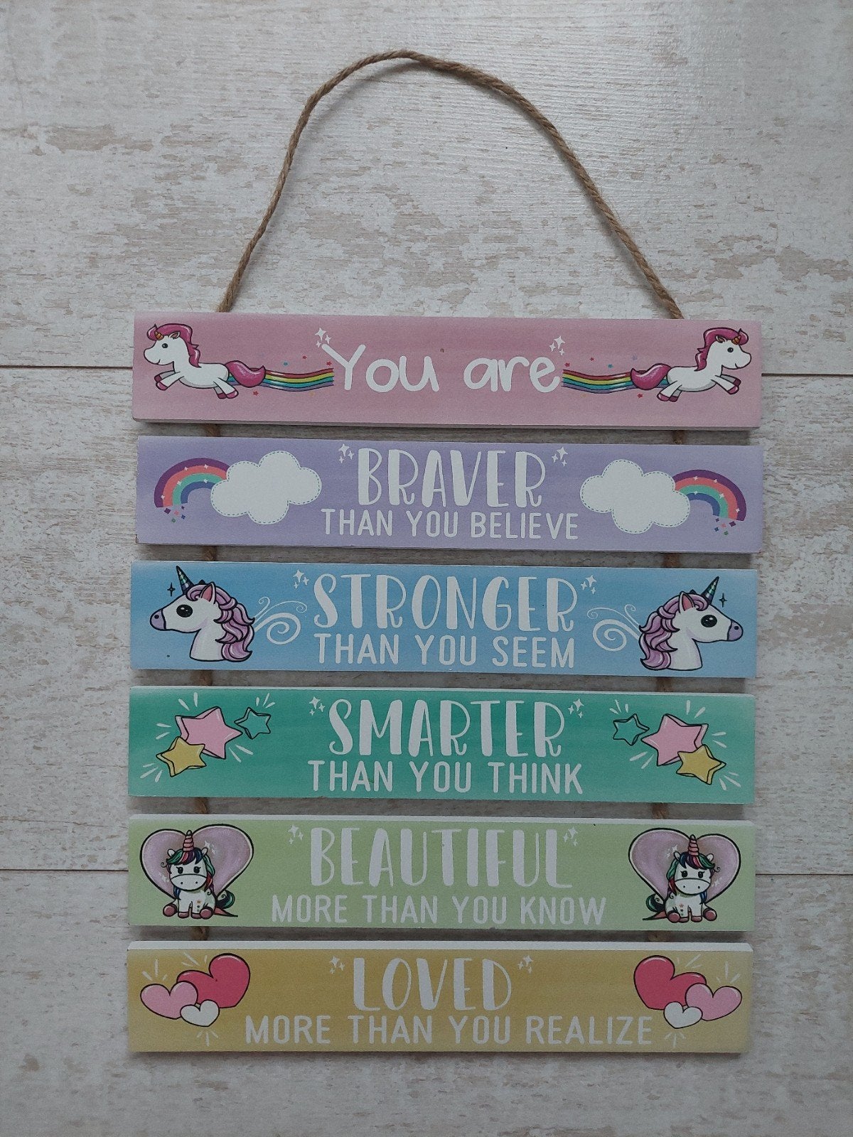 Leuke vrolijke houten eenhoorn unicorn wandhanger, Overige merken, Verzenden, Zo goed als nieuw, Wanddecoratie