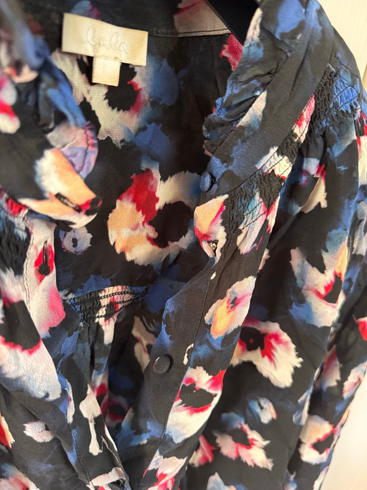 Lala Berlin Blouse met bloemenprint - Valt groot, Ophalen of Verzenden, Zo goed als nieuw, Maat 42/44 (L), Meerkleurig