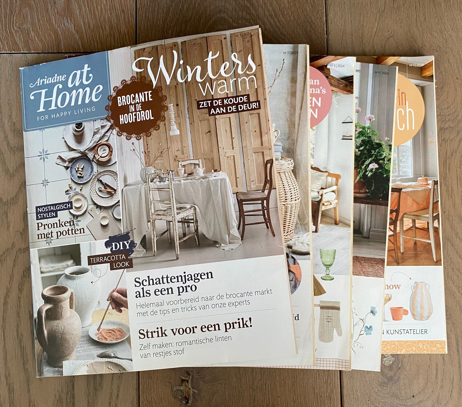 Ariadne at home nr 1-5 uit jaargang 2024, Boeken, Ophalen of Verzenden, Gelezen, Overige typen
