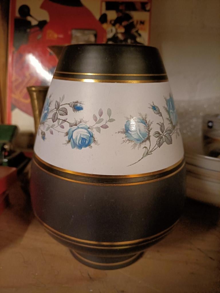 Flora plateel. Nora 1202. Vintage Gouda vaas., Ophalen