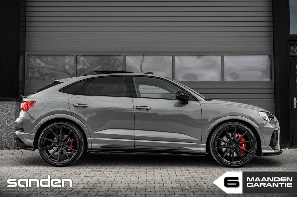 Audi RSQ3 Sportback 2.5 TFSI quattro|Nardo|Pano|Sonos|Vossen, Auto's, Audi, Automaat, Zwart, 1675 kg, Bedrijf
