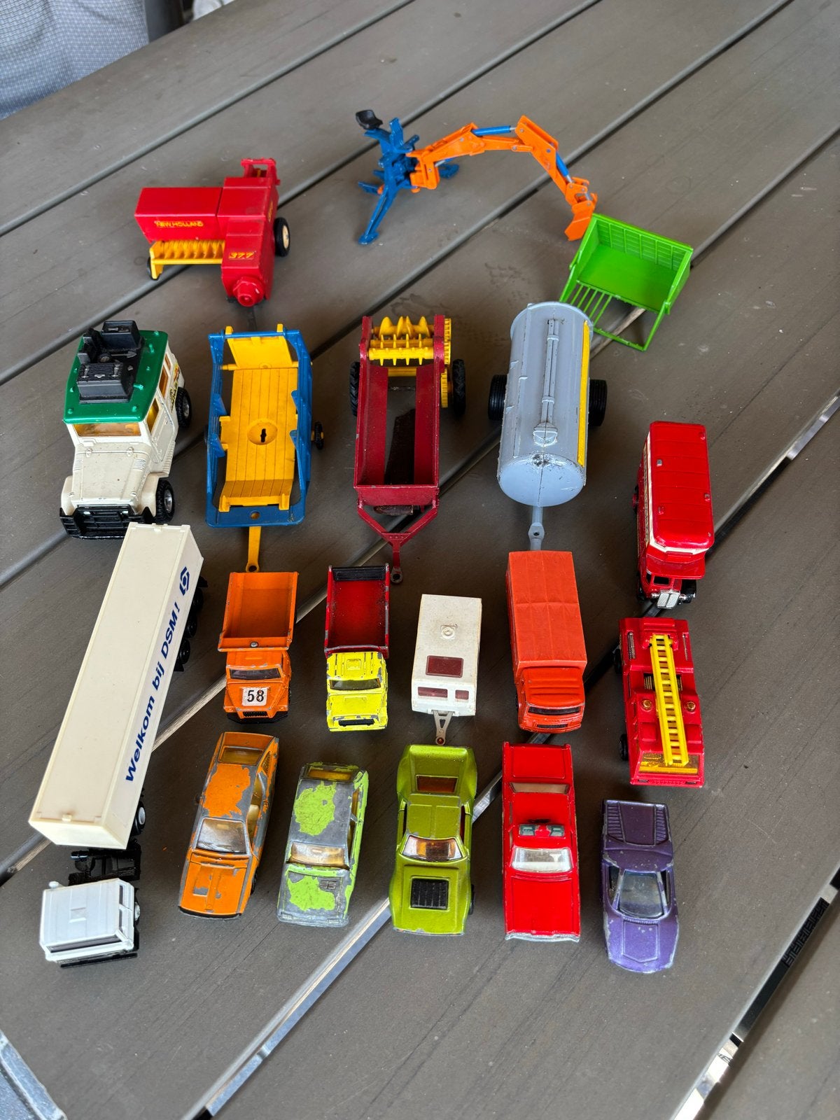 Matchbox britains en Majorette speelgoedauto's en aanhangers, Ophalen of Verzenden, Gebruikt