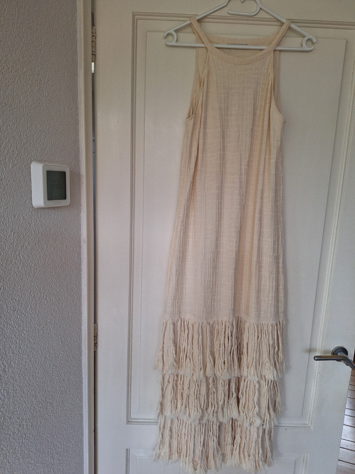 Zara Tricot Jurk met Franjes - Maat M, Maat 38/40 (M), Ophalen of Verzenden, Gedragen, Onder de knie