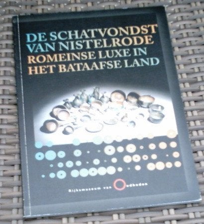 De schatvondst van Nistelrode. ISBN 9789071201226., Ophalen of Verzenden, Zo goed als nieuw