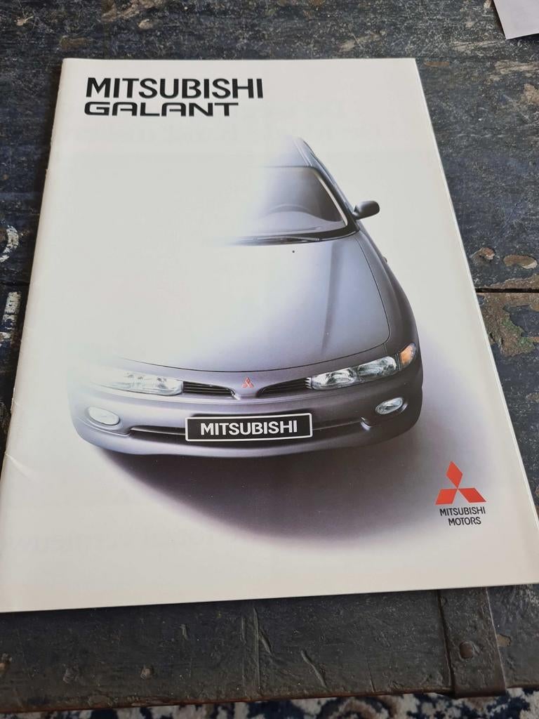 Mitsubishi Galant   januari 1993, Ophalen of Verzenden, Nieuw, Mitsubishi