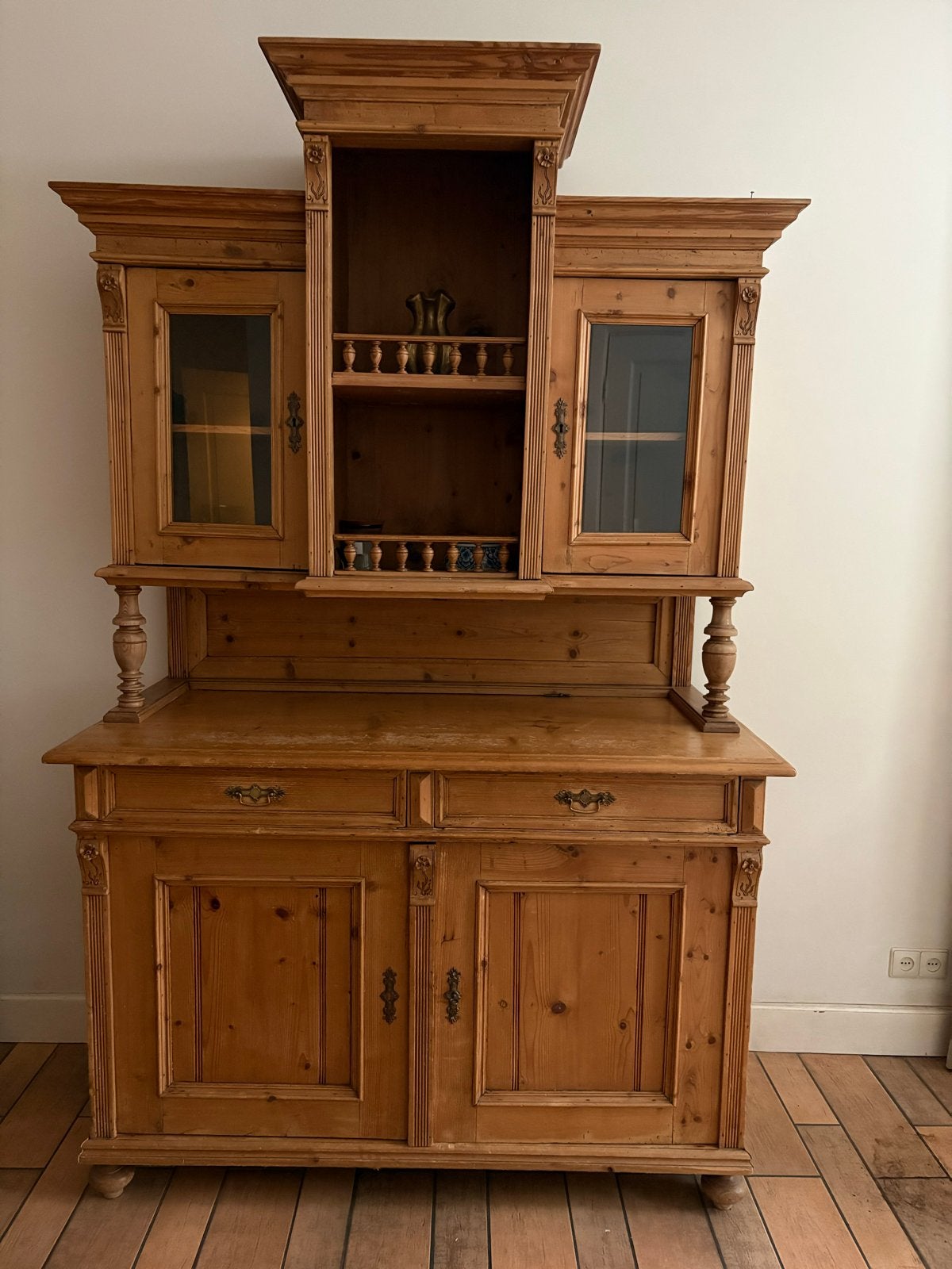 Antieke grenen buffetkast/opzetkast met vitrine en lades, Antiek en Kunst, Antiek | Meubels | Kasten, Ophalen of Verzenden