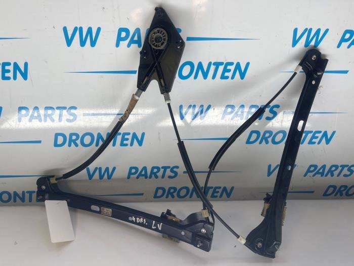 Ruitmechaniek 4Deurs links-voor van een Volkswagen Polo, Auto-onderdelen, Ruiten en Toebehoren, Volkswagen, Gebruikt, 3 maanden garantie