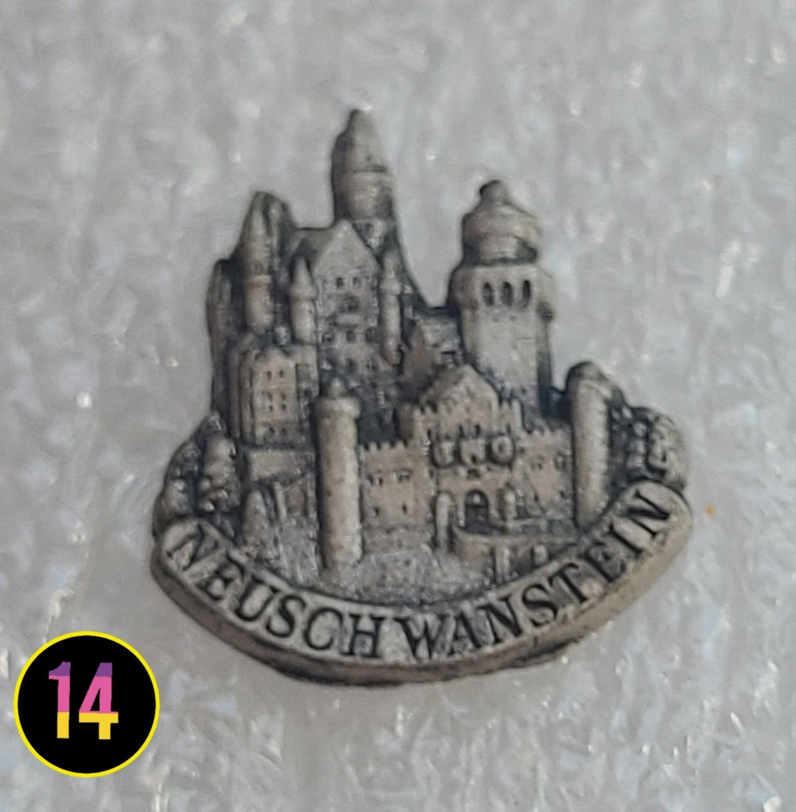 Pin Neuschwanstein Kasteel Duitsland Souvenir, Verzamelen, Verzenden