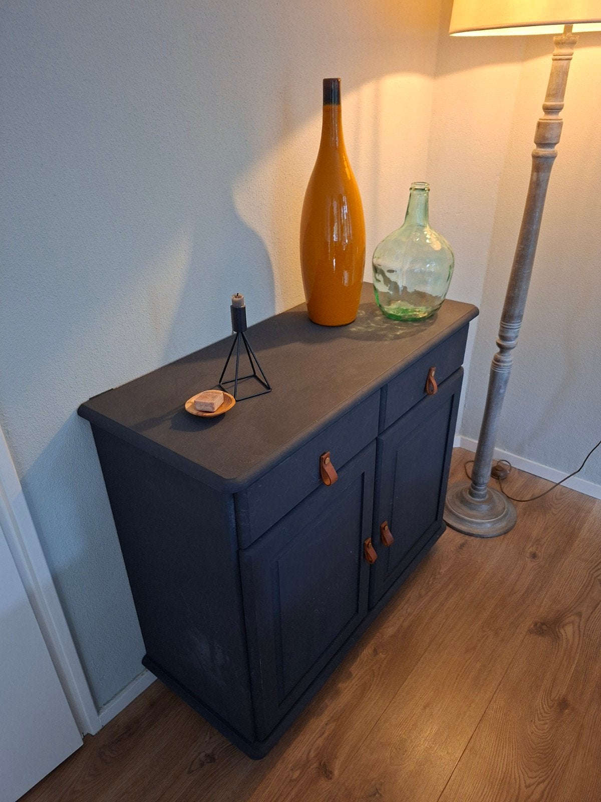 Donkerblauw kastje met lades en deuren, Ophalen, Gebruikt, Met lade(s), 50 tot 100 cm
