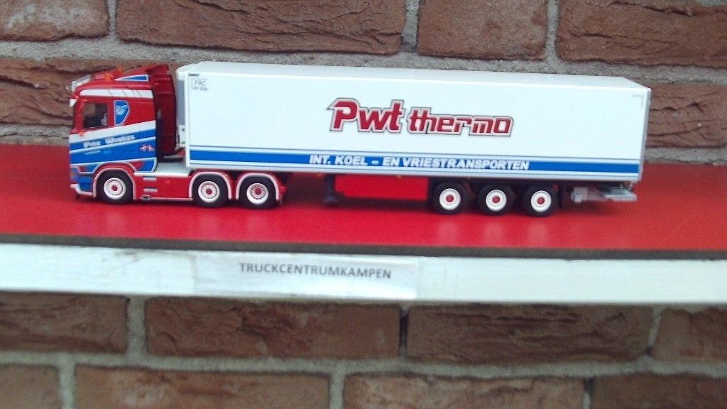 WSI  Scania  S  Normal  6 x 2 van  PWT.  Thermo., Ophalen of Verzenden, Nieuw, Bus of Vrachtwagen, Wsi