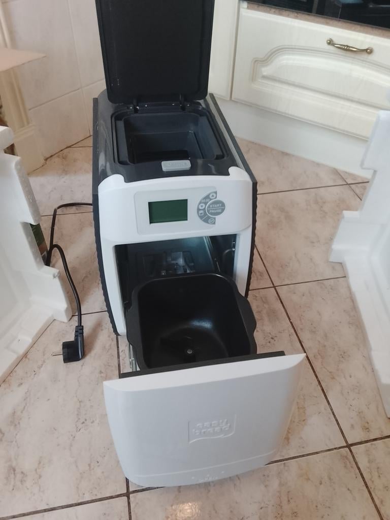 Brood bakmachine nieuw in doos!, Ophalen, Nieuw