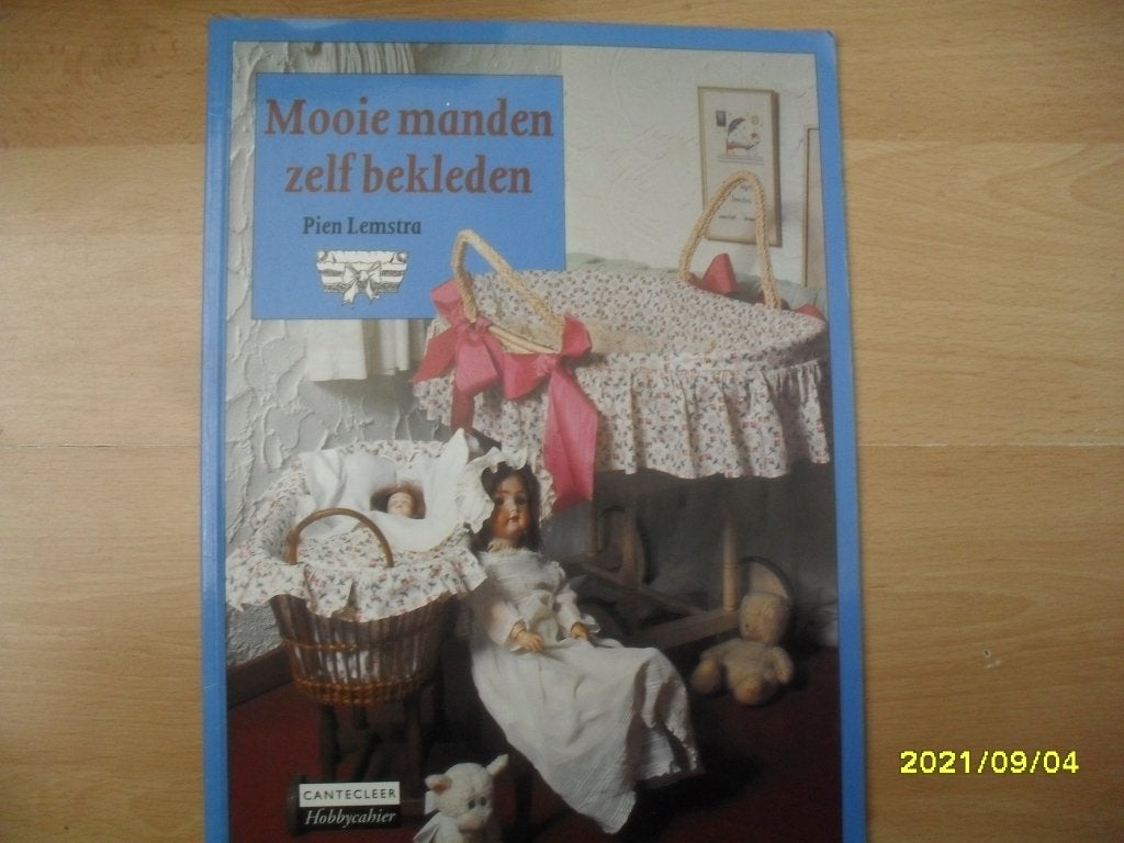 Mooie manden zelf bekleden van Pien Lemstra., Ophalen of Verzenden, Zo goed als nieuw, Borduren en Naaien, Pien Lemstra