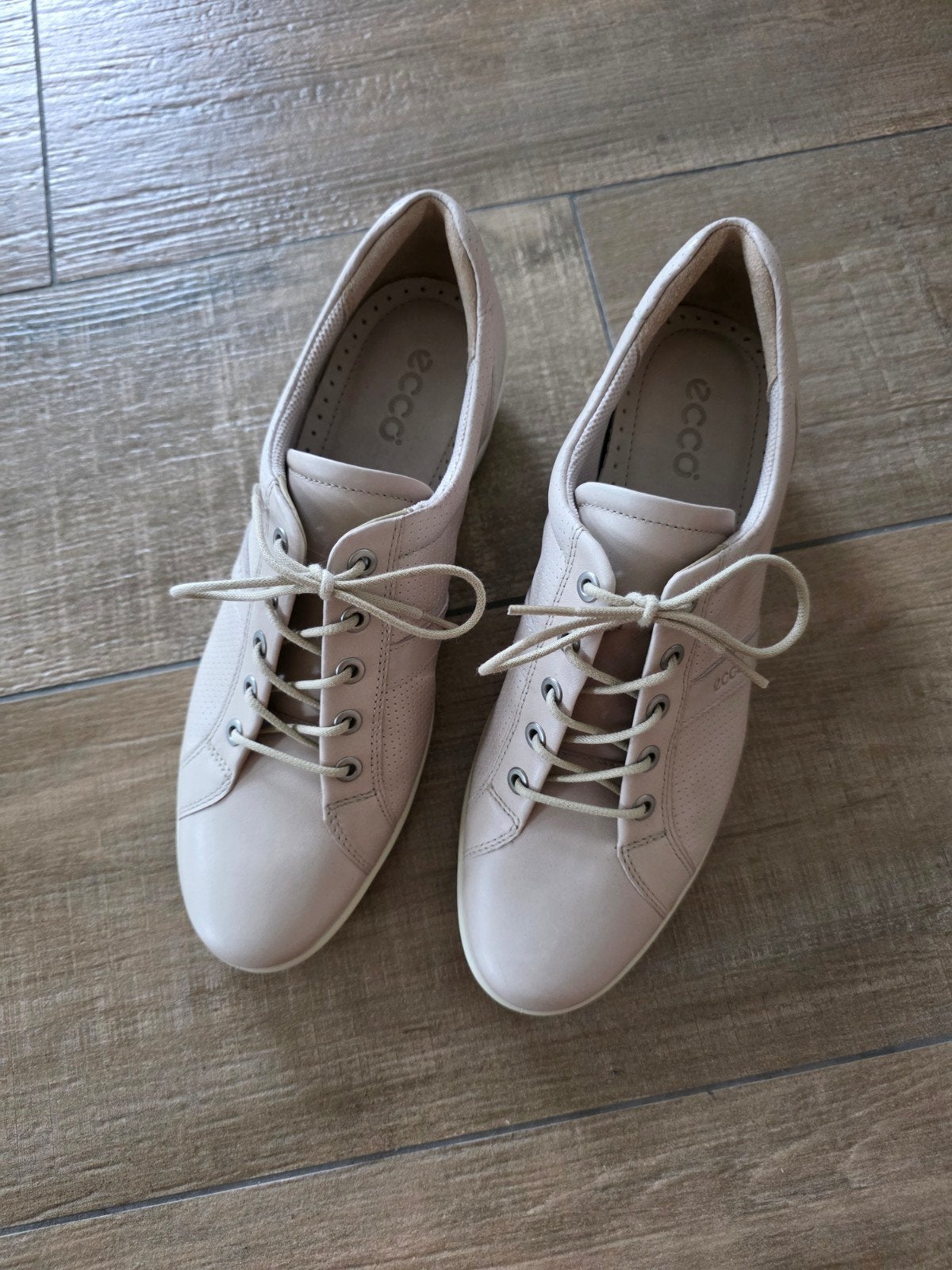 zgan! Ecco dames veterschoenen maat 41 beige leer - comfort!, Beige, ECCO., Ophalen of Verzenden, Sneakers of Gympen