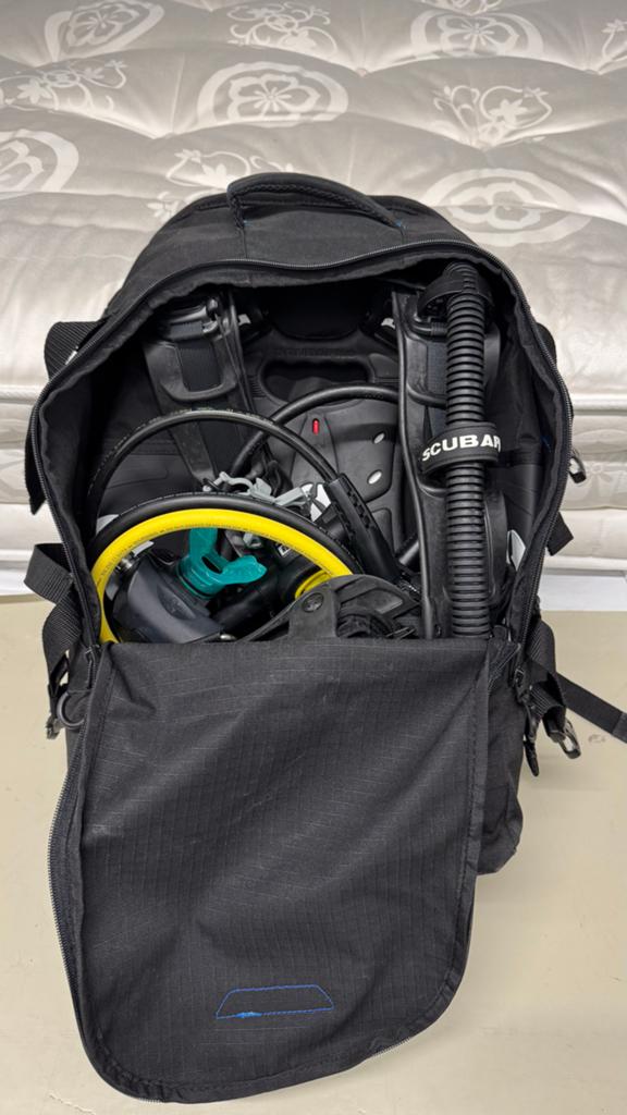Wetsuit, Trimvest flippers (Man 195m, 90kg, 46/47), Watersport en Boten, Duiken, Ophalen, Zo goed als nieuw, Overige typen