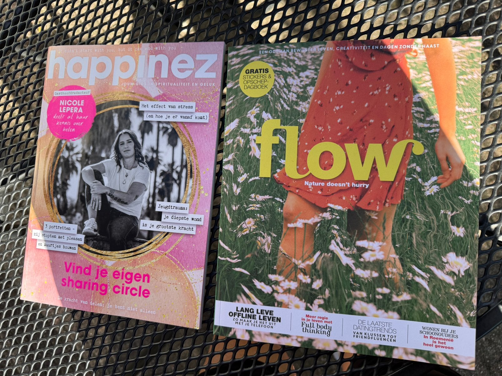 1 Happinez tijdschrift en 1 Flow tijdschrift September 2026, Boeken, Ophalen of Verzenden, Nieuw, Damesbladen