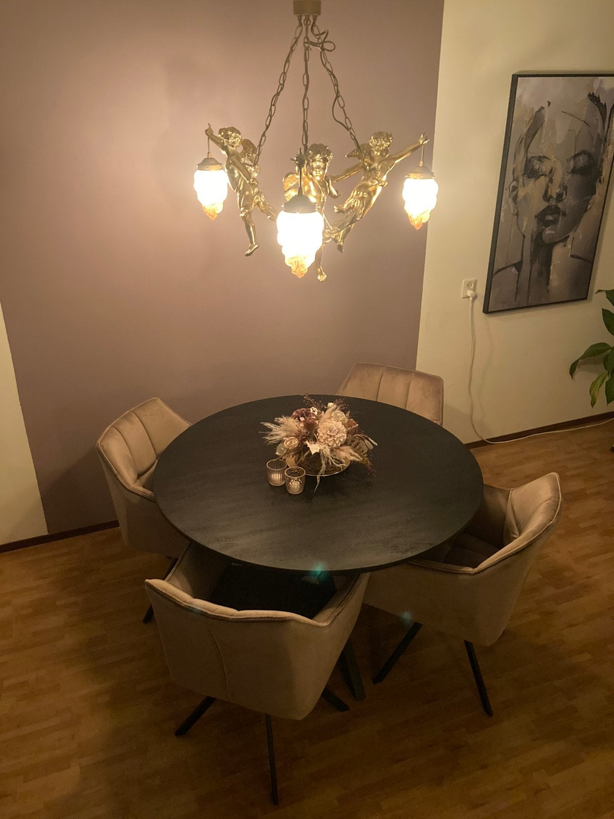 Kroonluchter, lamp met 3 engelen, goudkleurig, Ophalen