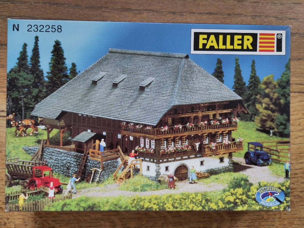 Faller 232258 boerderij Schwarzwald N-spoor, Overige merken, Gelijkstroom, Brug, Tunnel of Gebouw, Nieuw