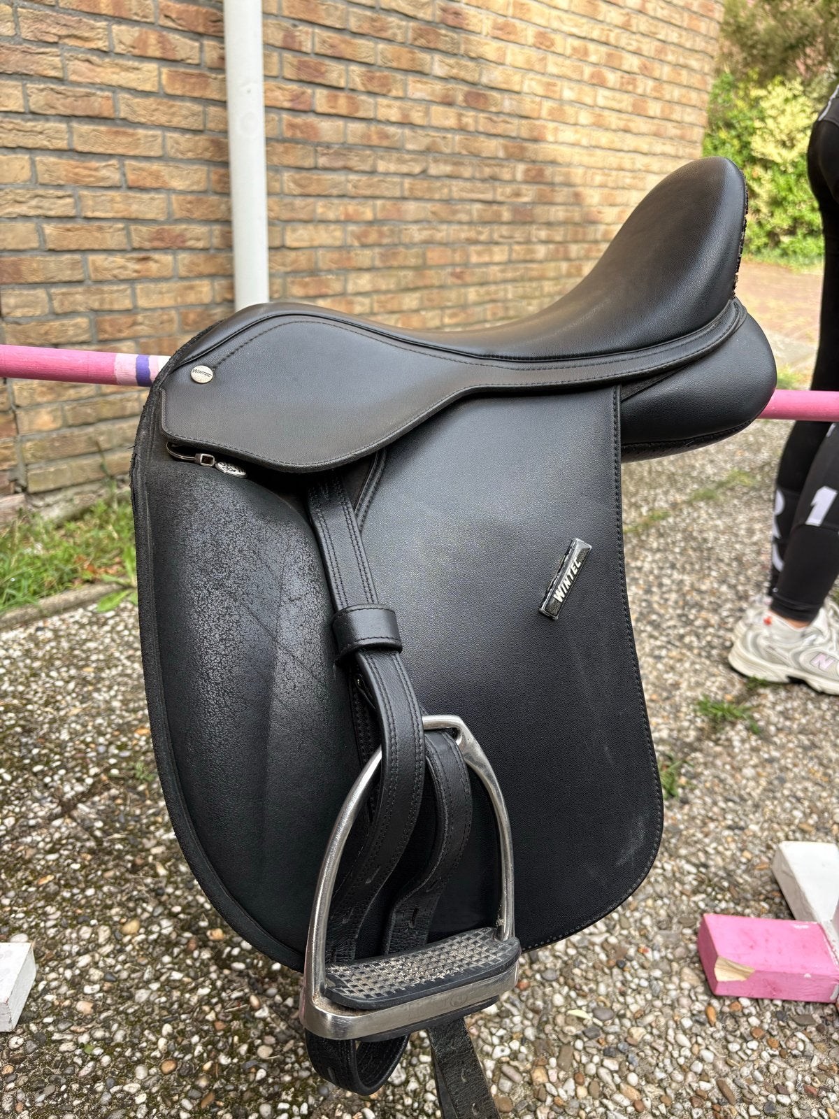 Wintec zadel 16  inch dressuur, Dieren en Toebehoren, Ophalen of Verzenden, Dressuur