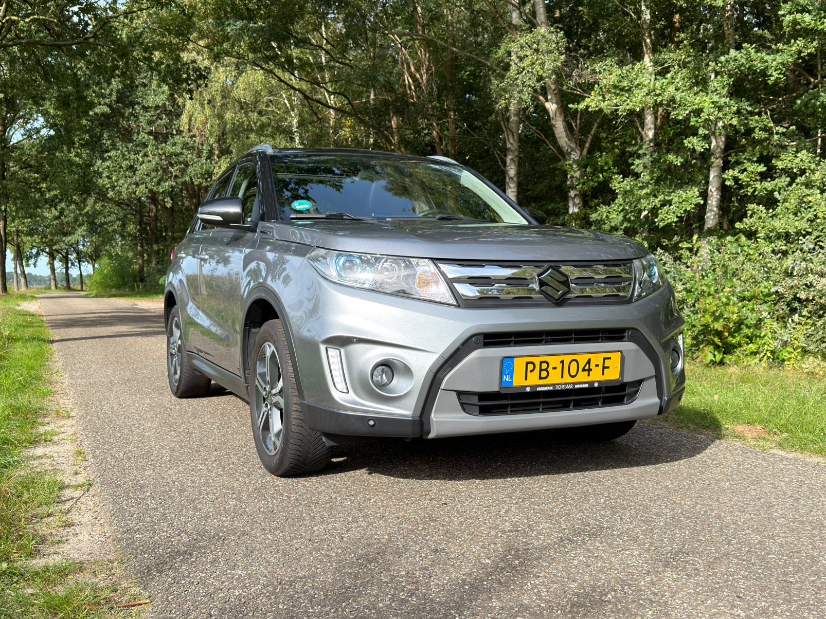 Suzuki Vitara 1.6 VVT 120pk 2WD 2017 Grijs, Auto's, Voorwielaandrijving, 40 €/maand, 4 cilinders, 400 kg