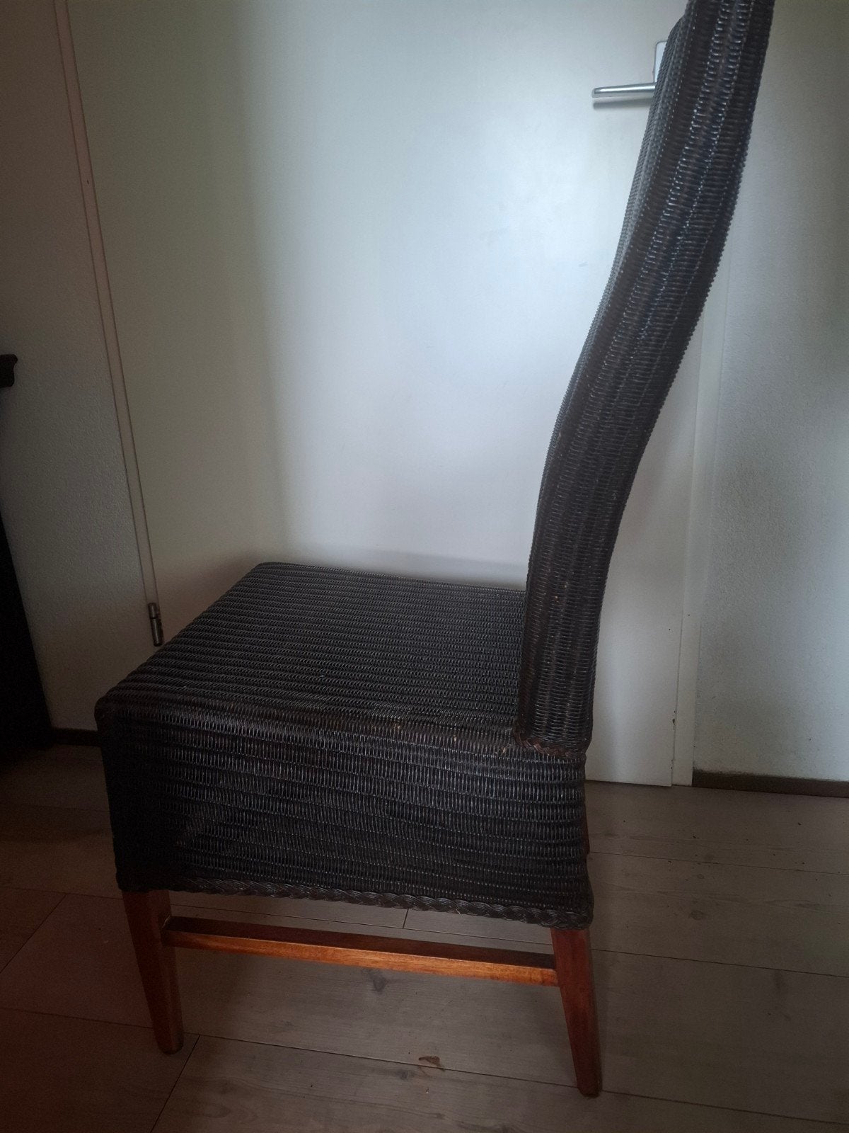 4 Lloyd Loom stoelen, Ophalen, Gebruikt, Bruin