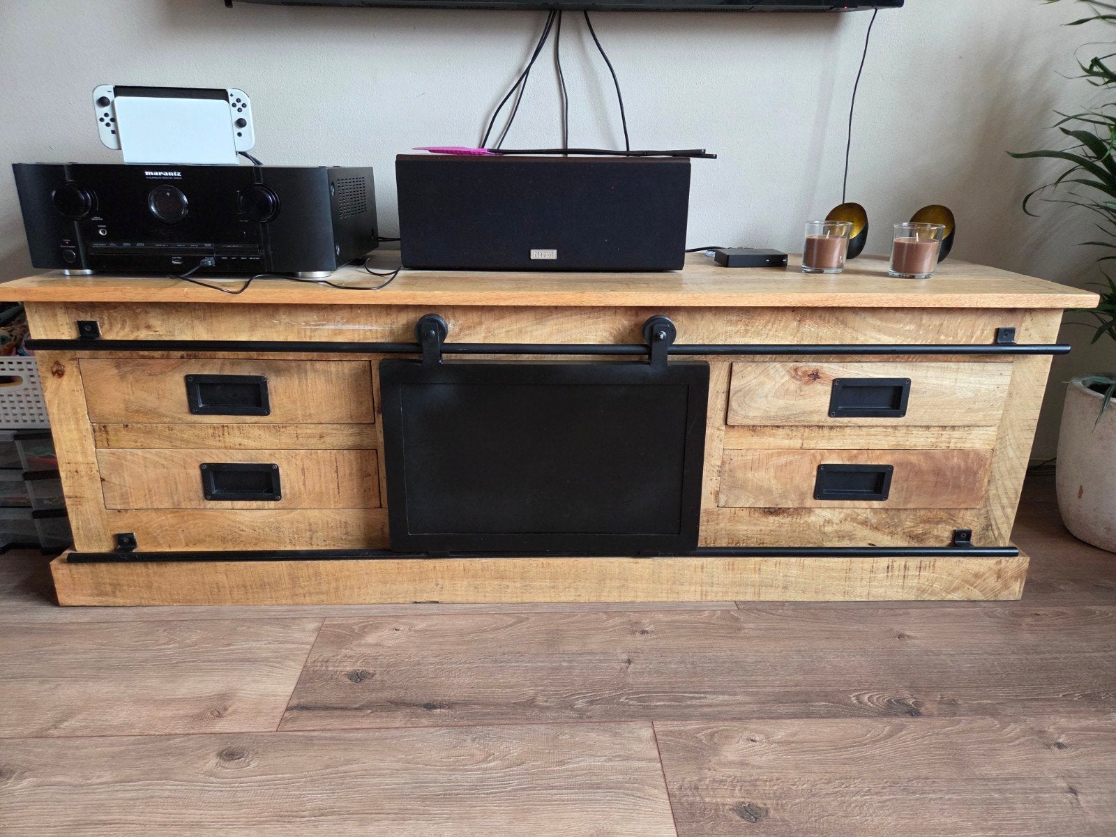 industriele tv kast, Ophalen, Gebruikt, 25 tot 50 cm, Minder dan 100 cm
