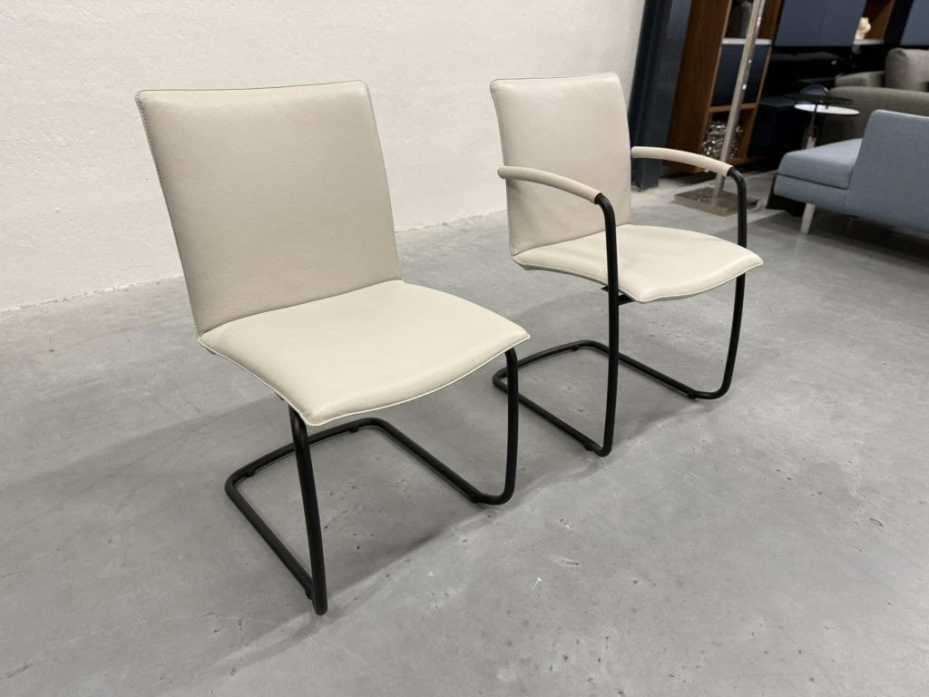 2 Nieuw Leolux Freyr eetkamerstoelen Leer Design stoel, Huis en Inrichting, Leolux, Twee, Overige kleuren, Info@leolux.nl