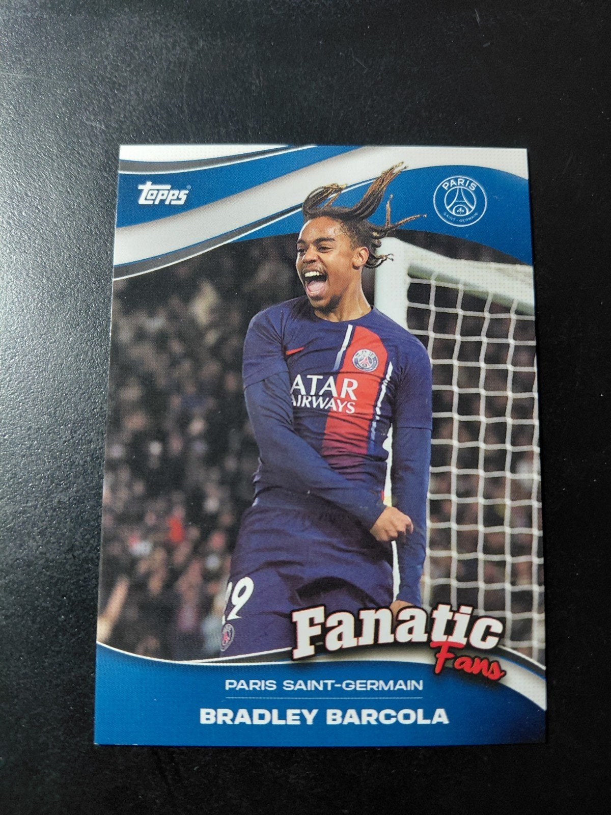 Bradley barcola (psg) topps team set fanatic fans, Verzamelen, Verzenden, Nieuw, Buitenlandse clubs, Spelerskaart