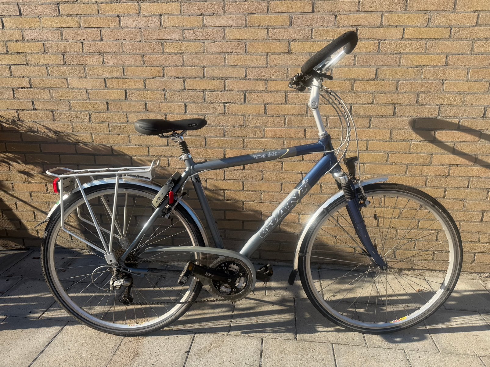 Giant 28” herenfiets, Ophalen, Gebruikt, Velgrem, Versnellingen