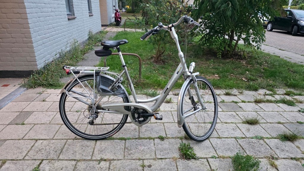 Damesfiets te koop, Fietsen en Brommers, Fietsen | Dames | Damesfietsen, Ophalen, Gebruikt, Batavus