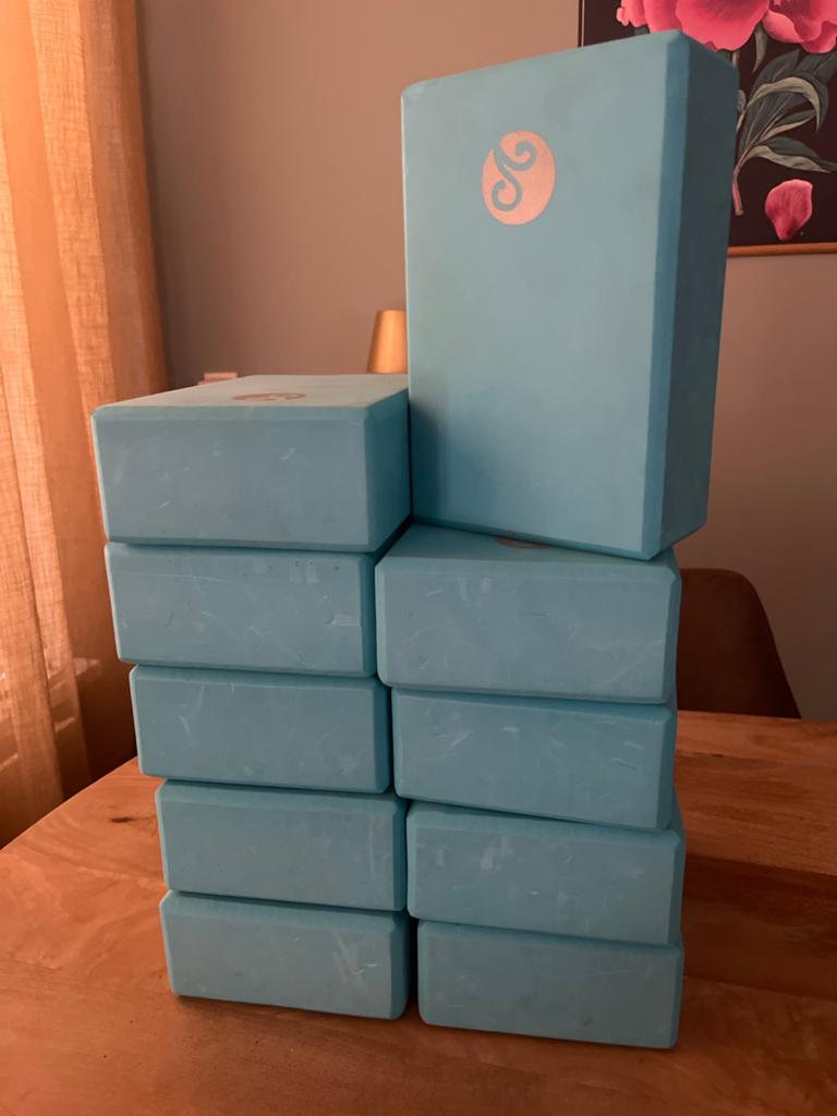 Set van 10 yoga blokken - Zo goed als nieuw, Ophalen, Zo goed als nieuw, Yoga-accessoire