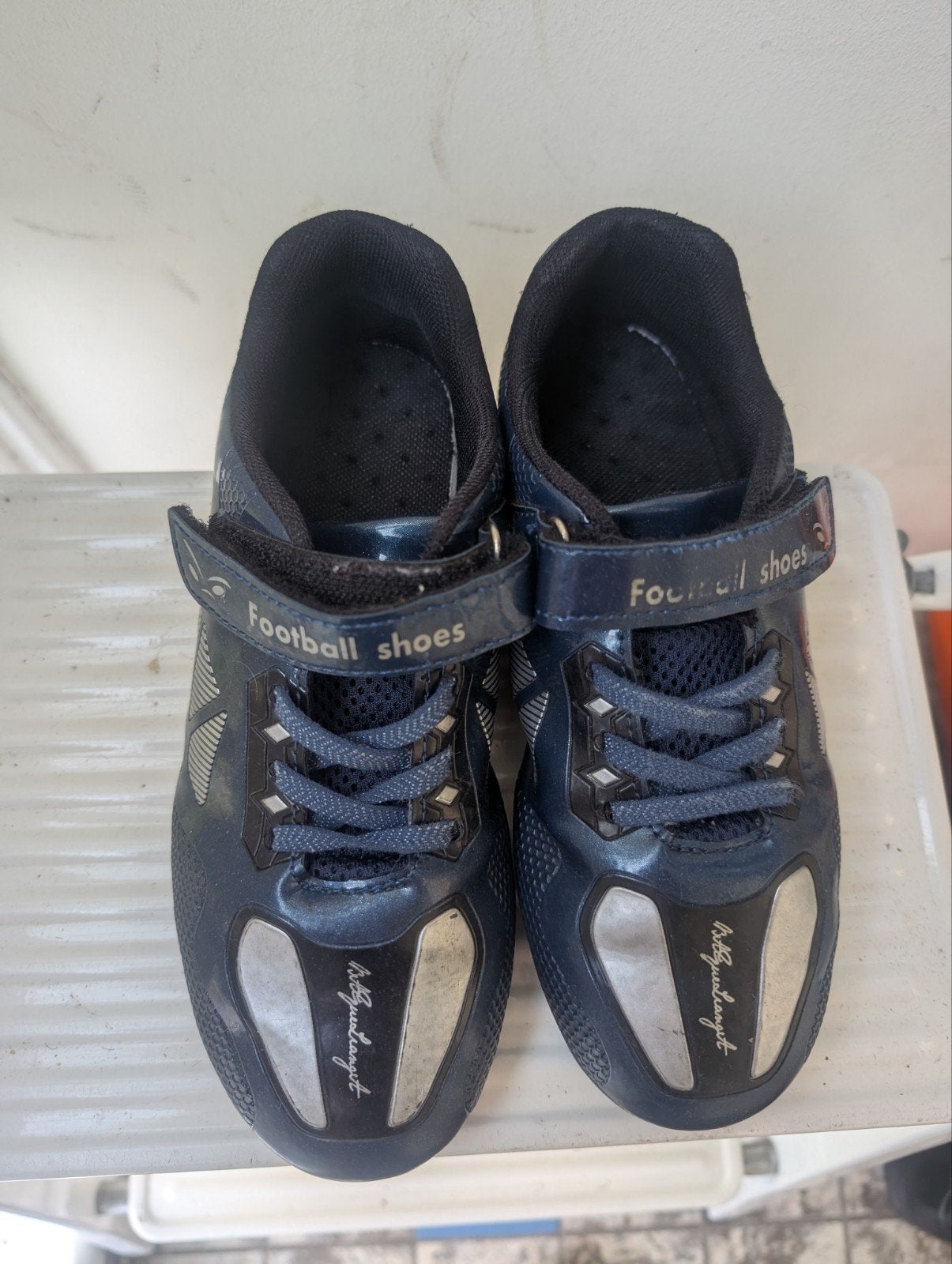 YisiNP voetbalschoenen maat 34, Ophalen of Verzenden, Gebruikt, Schoenen