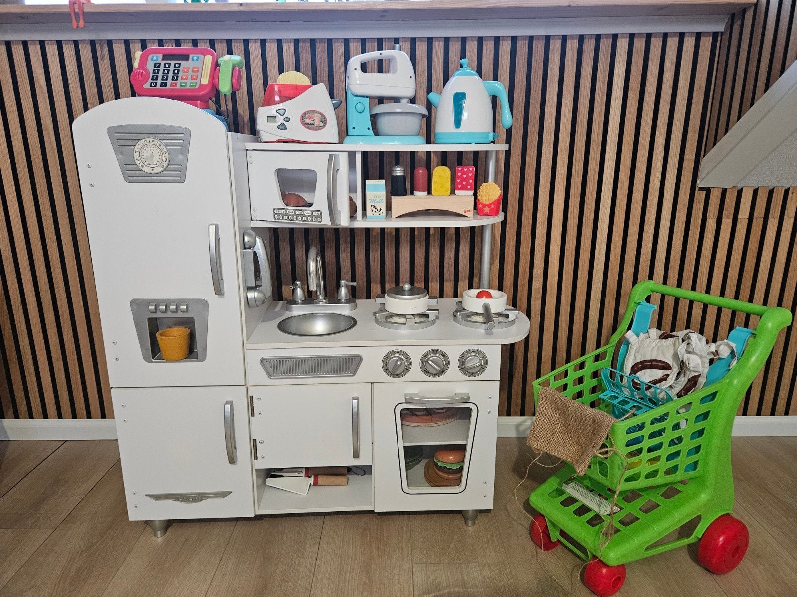 KidKraft Speelkeuken met veel accessoires en boodschappenkar, Ophalen