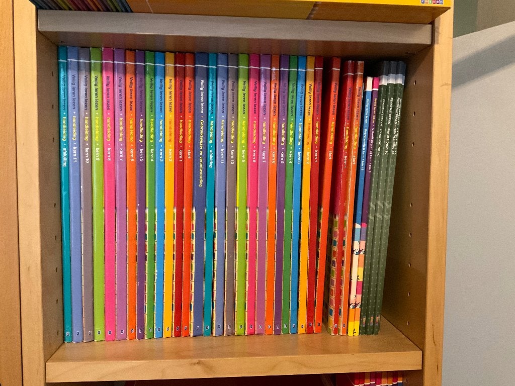 Veilig Leren Lezen (VLL) Kim-versie - handleidingen, Verzenden, Zo goed als nieuw, Overige niveaus, Nederlands
