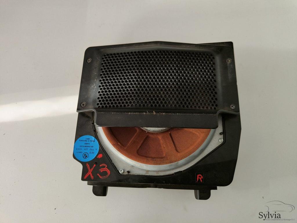 Central Bass speaker Rechts BMW X3 serie E83 +LCi  6990104, Auto diversen, Autoradio's, Ophalen of Verzenden