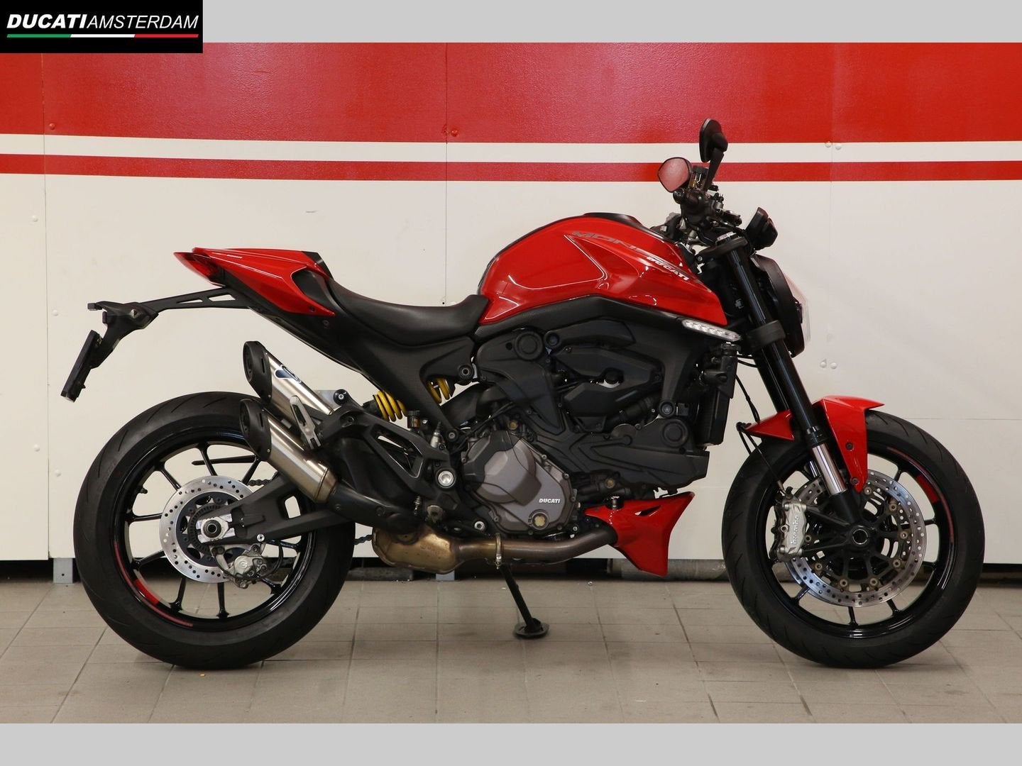 DUCATI MONSTER 937+ (20222022) 25796Km, Motoren, DUCATI, 2 cilinders, Motorrijbewijs A, Bedrijf