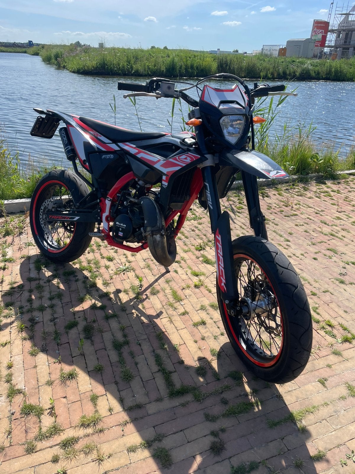 Beta rr 50 track - 2024 - 5800 km, 6 versnellingen, Zo goed als nieuw, 50 cc, Ophalen