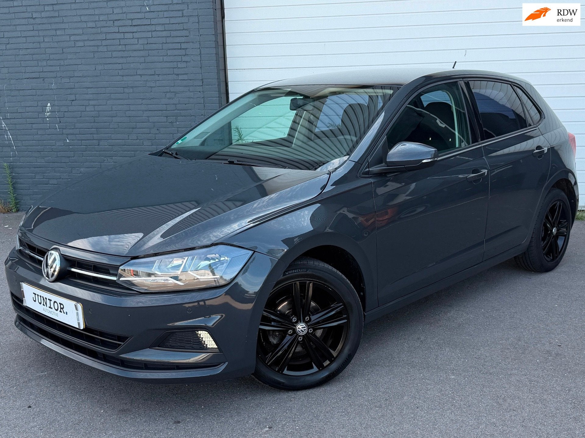 Volkswagen Polo 1.0 MPI Comfortline AIRCO/CRUISE/LMV/NAVI/PD, 1025 kg, Stof, Bedrijf, Handgeschakeld