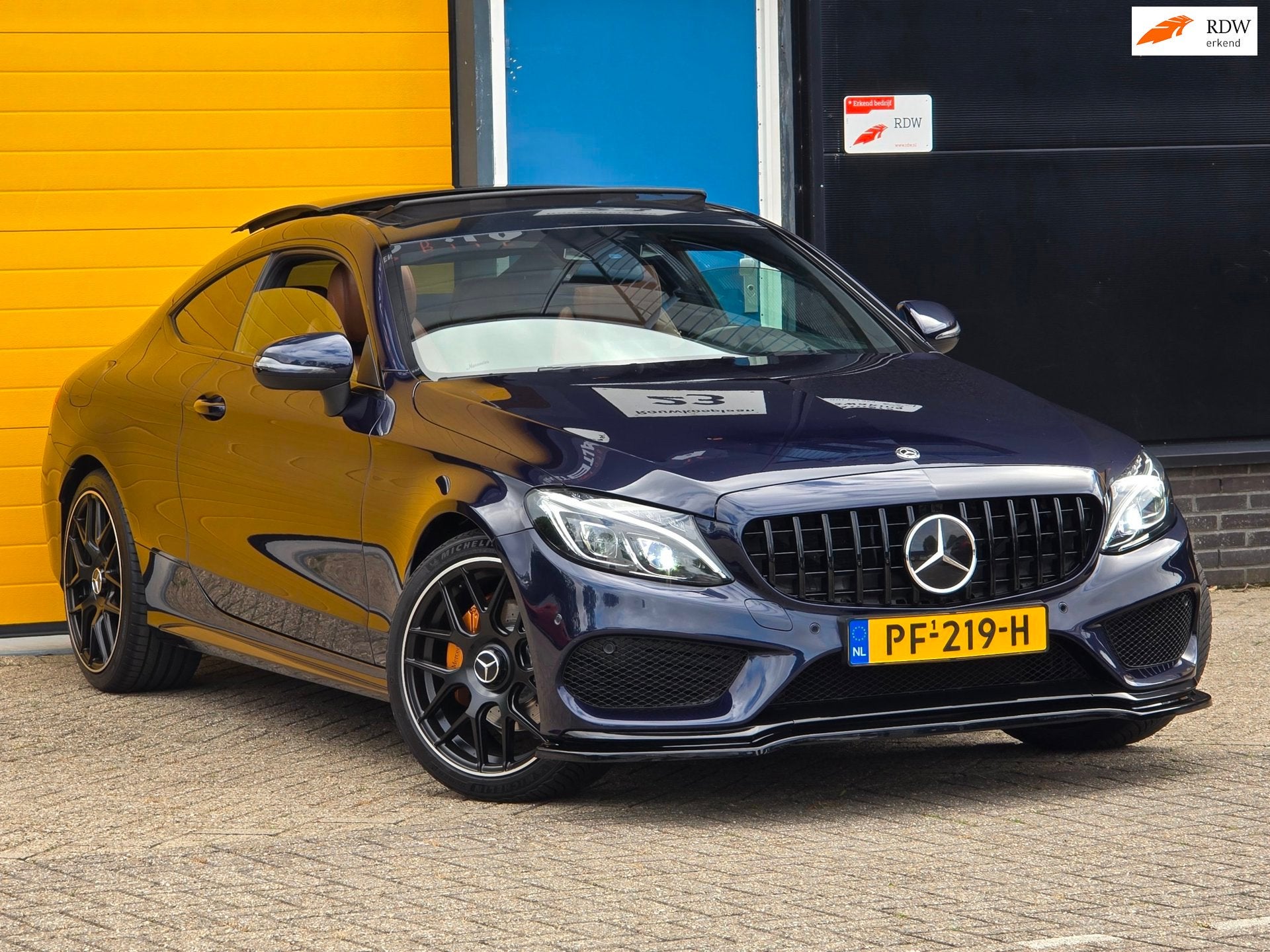 Mercedes-Benz C-klasse Coupé 200 AMG 63 Look / Aut / Cognac, Automaat, Achterwielaandrijving, Euro 6, 4 cilinders