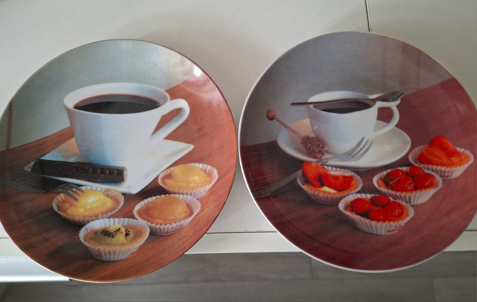Decoratieve Borden Nieuw met Prachtige Prints, Huis en Inrichting, Keramiek, Vintage, Nieuw, Ophalen of Verzenden