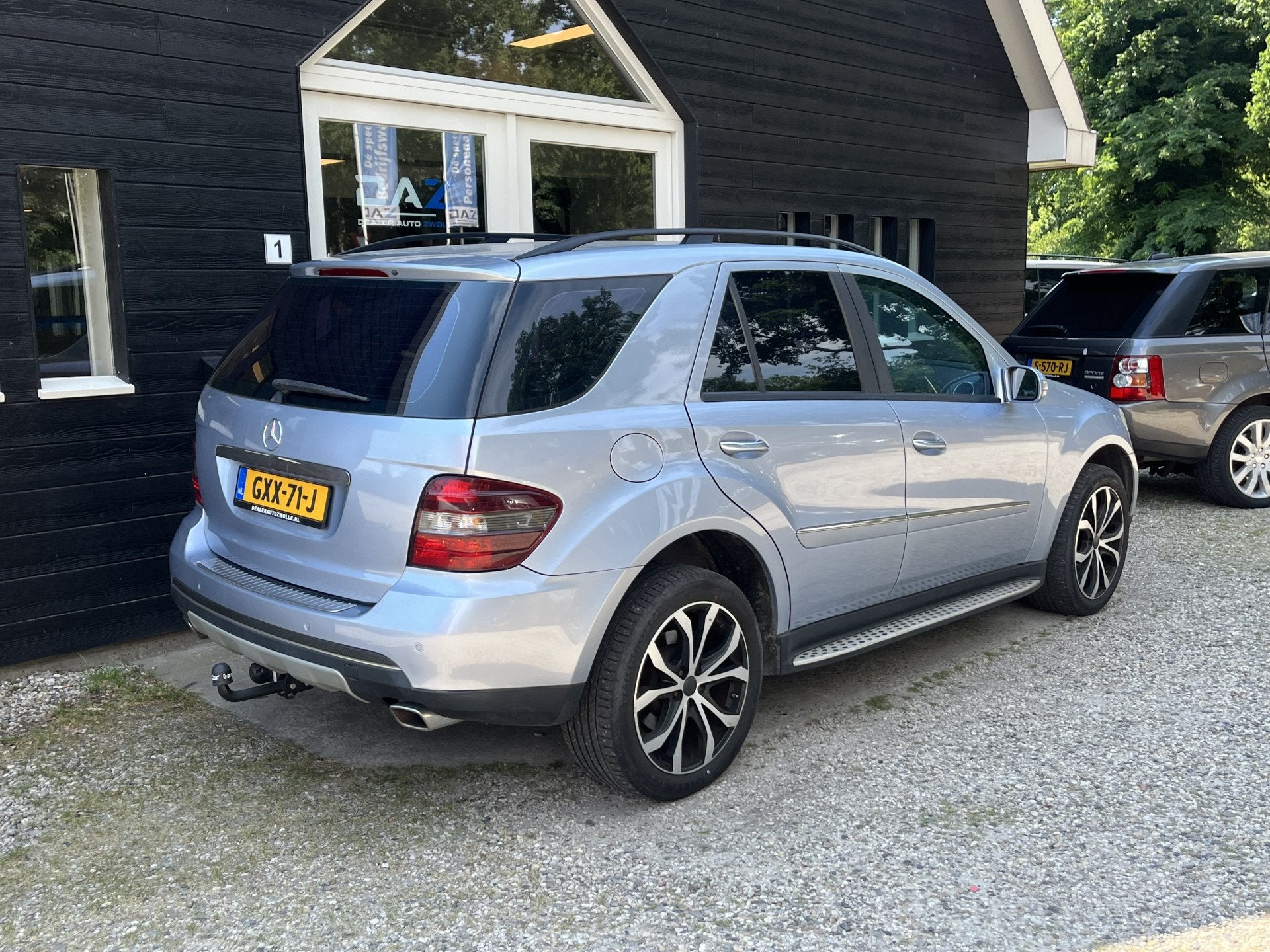 Mercedes-Benz M-Klasse 500 Aut/Ecc/Leer/Navi/Dak/Trekhaak, Auto's, Automaat, Automatische klimaatregeling, Gebruikt, Blauw