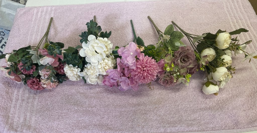 zeer mooie bosjes kunst en zijde bloemen, Ophalen of Verzenden, Nieuw, Meerkleurig