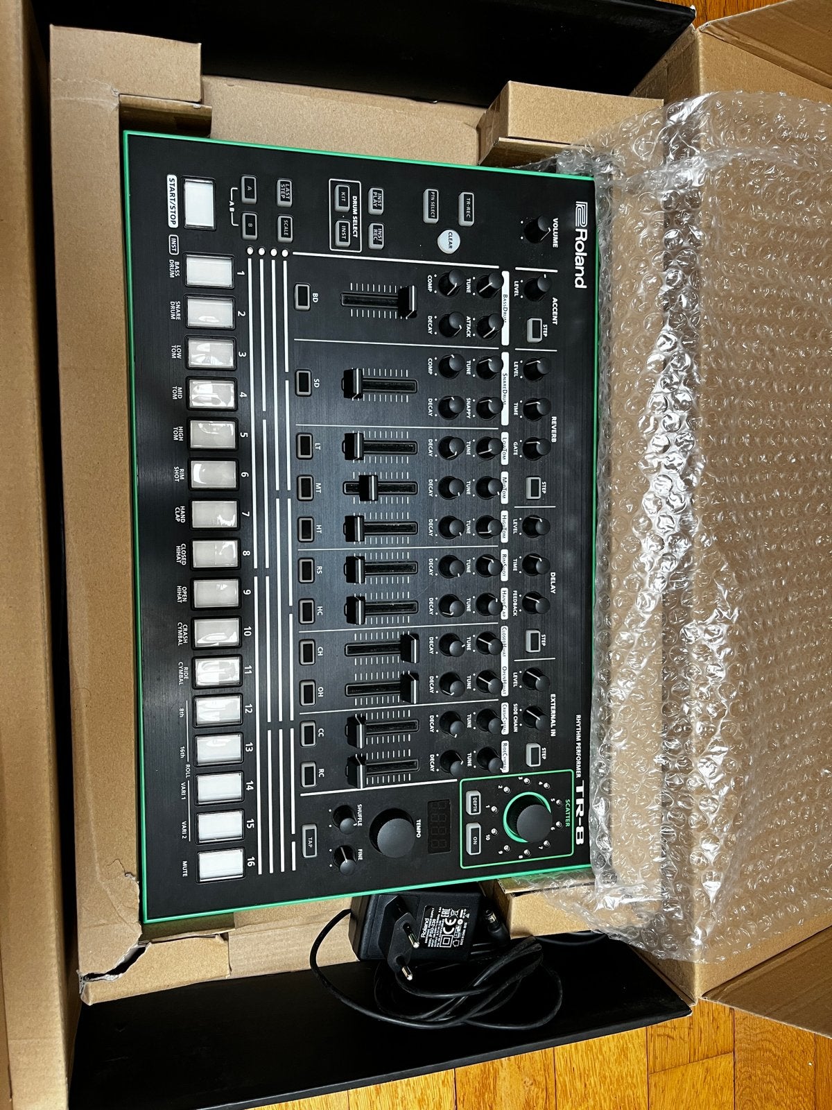 Roland TR-8 Rhythm Performer - Zo goed als nieuw, Ophalen of Verzenden, Zo goed als nieuw, Roland