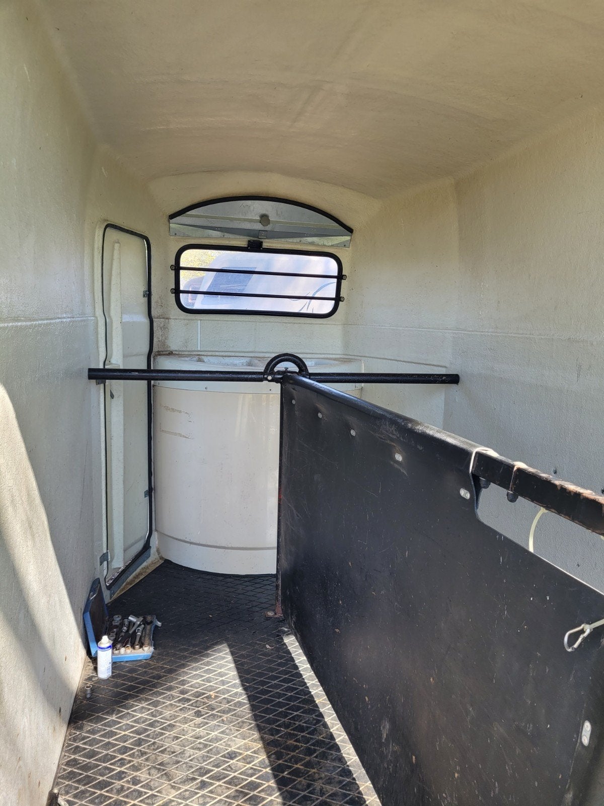 Tussenschot westfalia jupiter., Dieren en Toebehoren, Ophalen, Gebruikt