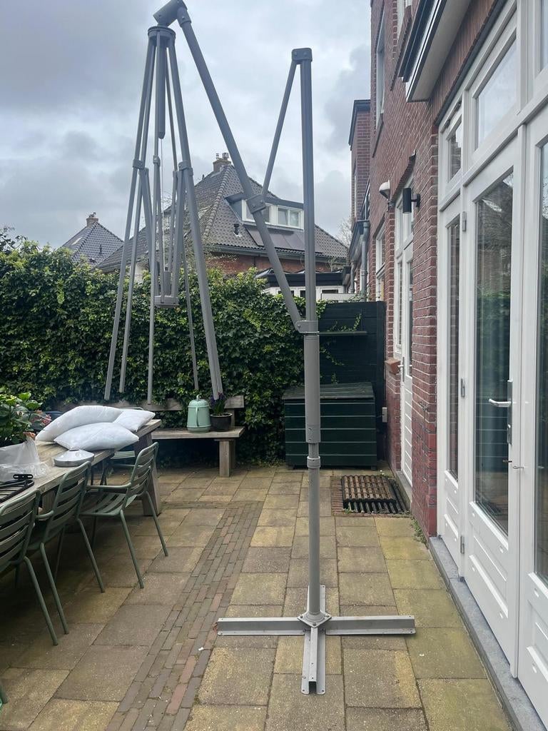 Zweefparasol Ikea, Tuin en Terras, Parasols, Ophalen, Zweefparasol, 3 tot 4 meter, Verstelbaar