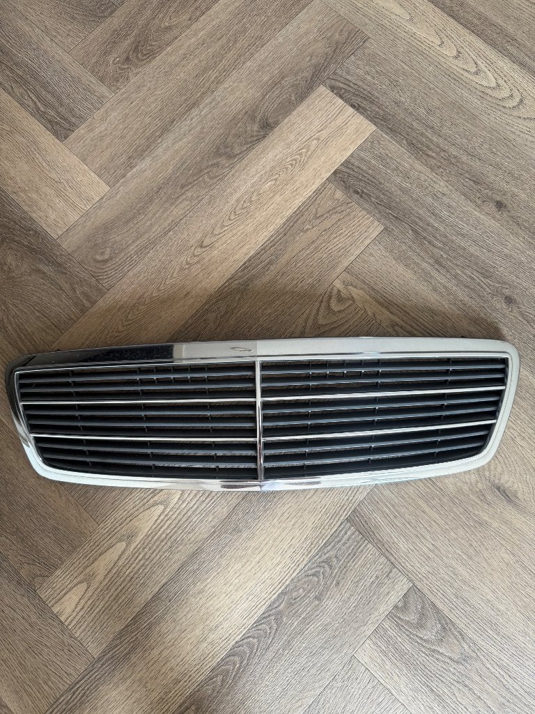 Grill Mercedes w203, Ophalen of Verzenden, Motorkap