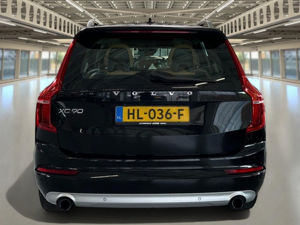 Volvo XC90 2.0 T5 AWD Momentum PanoDak, Navi, PDC, electr. s, Auto's, Gebruikt, Euro 6, 1969 cc, 1898 kg