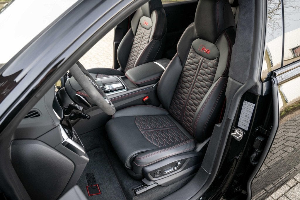 Audi RSQ8 4.0 TFSI Performance 640pk Carbon Nightv. 305 km/h, Auto's, Audi, Gebruikt, Zwart, Leder, Bedrijf