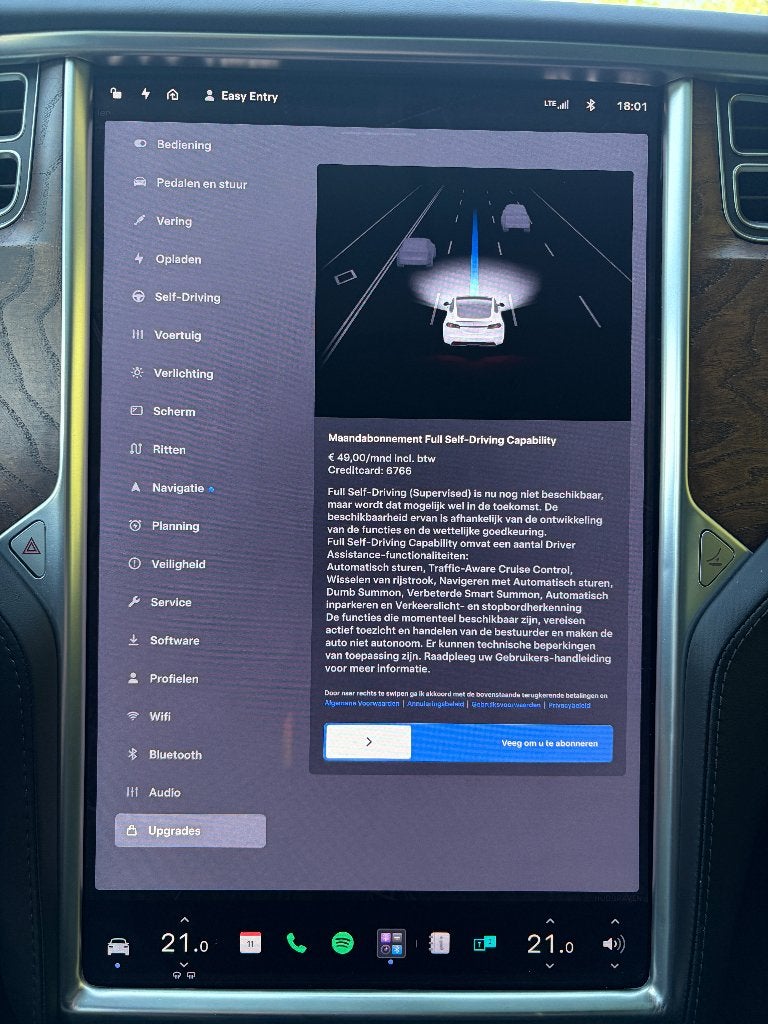 Foto 14 van BLOEDMOOIE TESLA MODEL X 90 D - ROOD