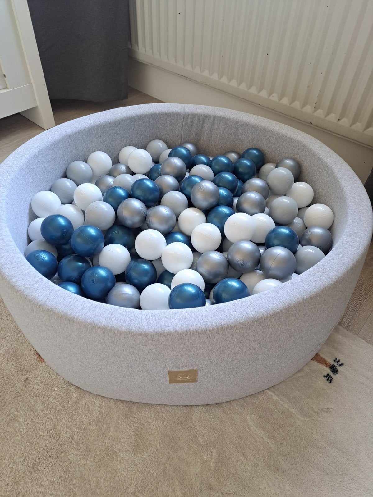 Meowbaby ballenbak met ballen - grijs, wit, blauw, zilver, Ophalen, Zo goed als nieuw, Jongen of Meisje