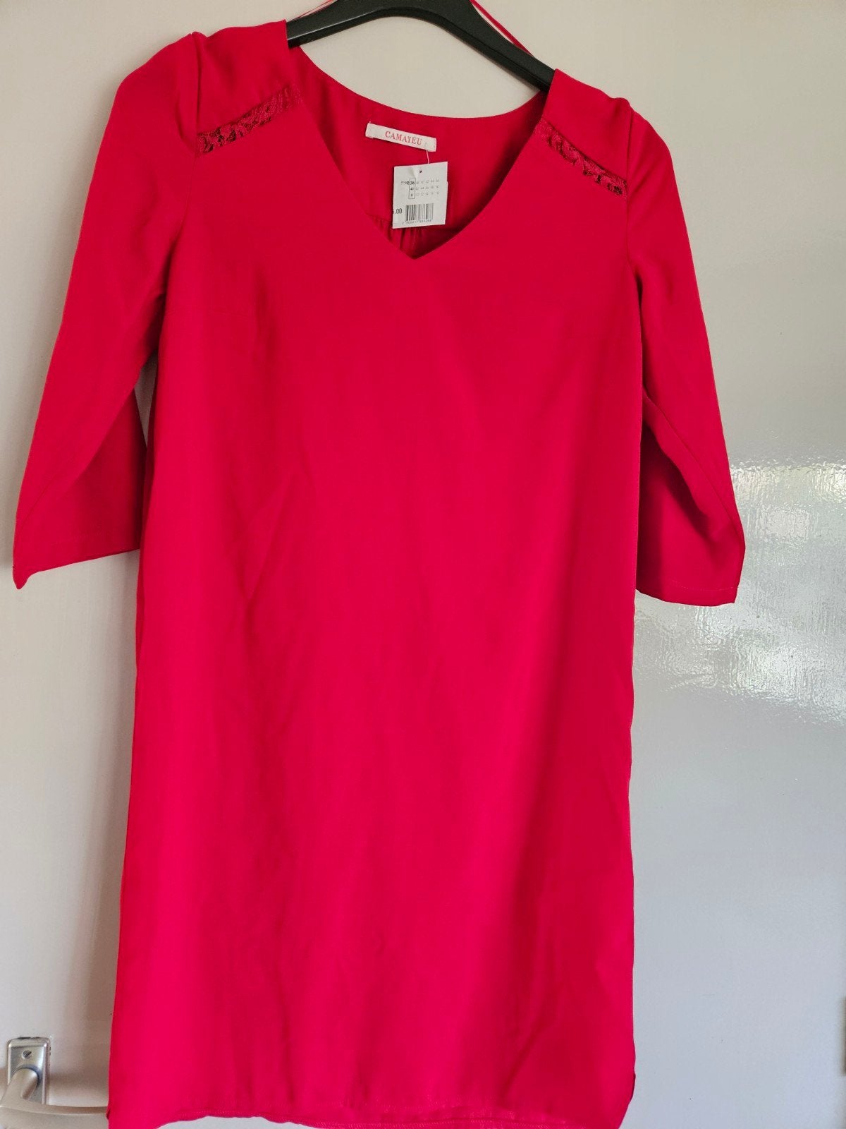 Camaieu Rode Jurk Maat 36 (S) met Kanten Details, Camaieu, Nieuw, Ophalen of Verzenden, Maat 36 (S)